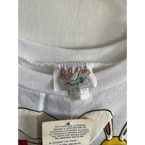 BJ Frog Sweatshirt Men’s Size L Snow Bunnies Print White CrewNeck 80s DEADSTOCK Size L