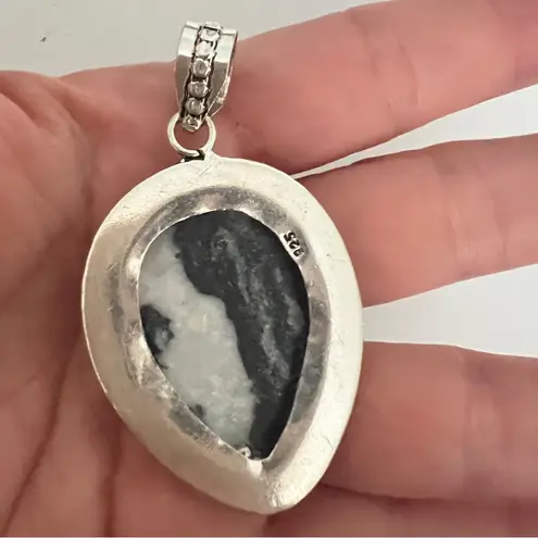 925 Sterling Silver White buffalo Turquoise Necklace Womens Gemstone Jewelry Black