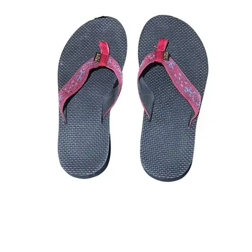 Teva Woman’s Thong Flip Flop Sandals Size 8 Burgundy Black w/Geometric Design