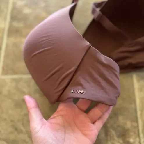 SKIMS Wireless Form Push-up Bra Garnet Size 38DD