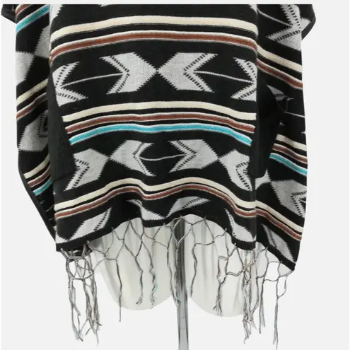 Double Zero  Turtleneck Fringe Poncho Size M Boho Southwest Pockets Western