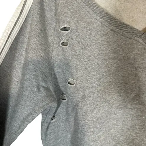 Generation Love Gray Long Sleeve Distressed V-Neck Crop Sweatshirt Women Sz XS