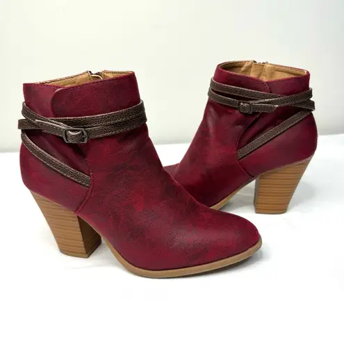ShoeDazzle SASHANNA Bootie in Burgundy 8.5 Red