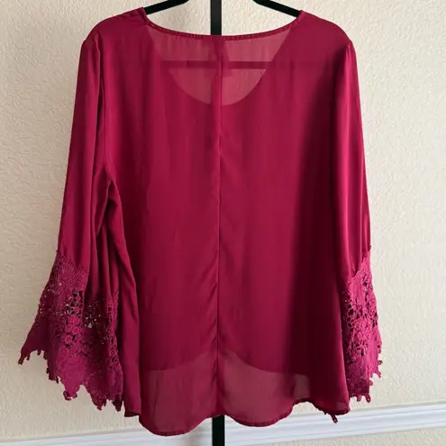 Women’s XL Burgundy Red Lace Bell Sleeve Blouse Flowy Tunic Top Romantic Chic