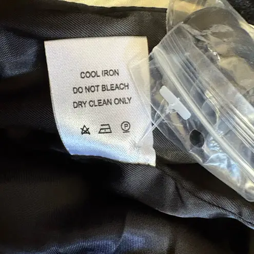 L'Academie NWT L’Academie Black Wool Blend Trench Coat Size Large