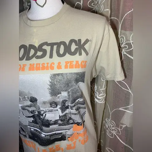 2022 Woodstock Traffic Jam White Lake NY '69 Graphic Tee Shirt Size M