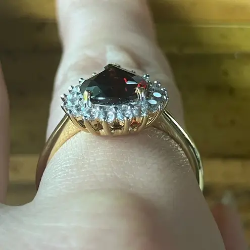 Natural Red Garnet Sterling Silver Ring Size 8 Gold