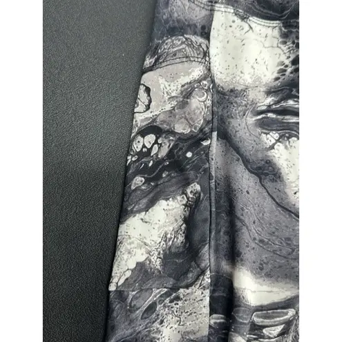 Zone Pro Woman’s leggings Size Medium