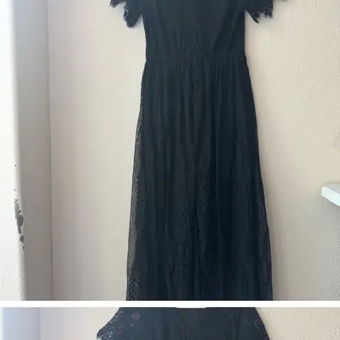 Elegant Black Lace Maxi Dress