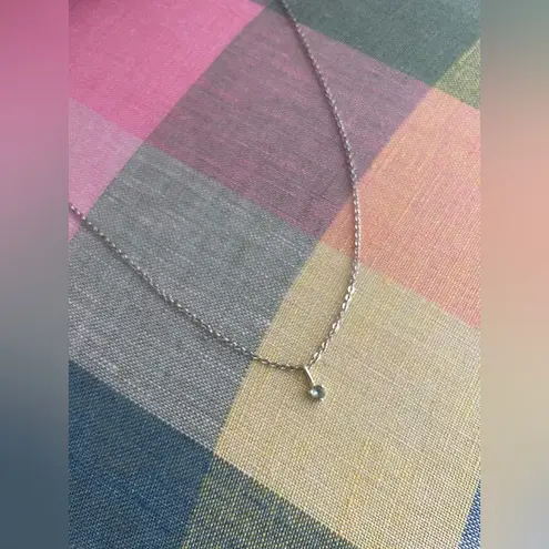 GLDN Aura Pendant Necklace – Sage Peridot on Sterling Silver