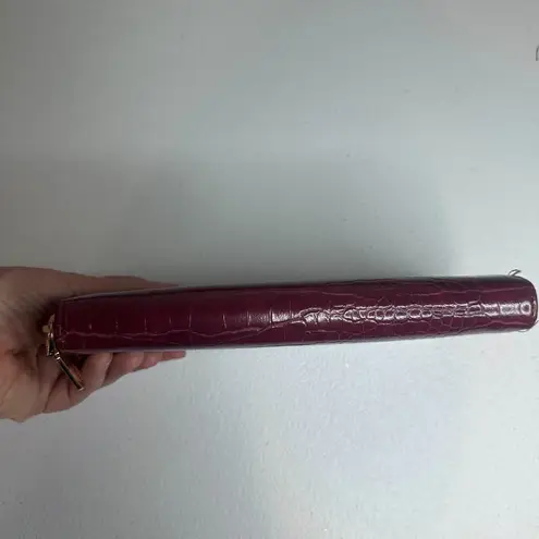 Ellen Tracy Croc-Embossed Zip-Around Wallet – Burgundy/Wine, Gold Hardware