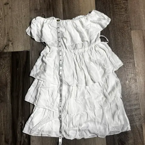 Lovely Day Women’s Size S White Ruffled Flutter Sleeveless