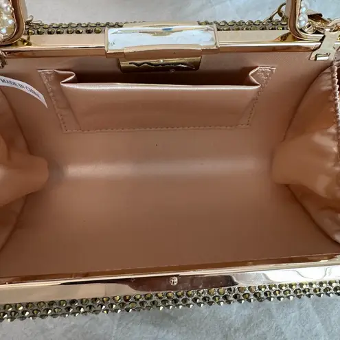 Nina Gold Sparkling Wristlet with Beaded Design. review photos (missing pearls)