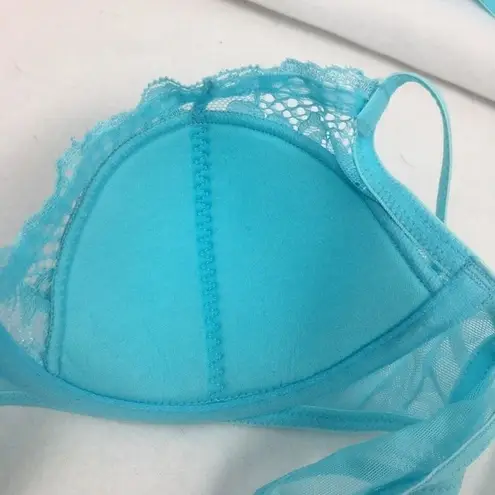 Jezebel Blue Contour Lace Bra & Panty Set 34B Size undefined