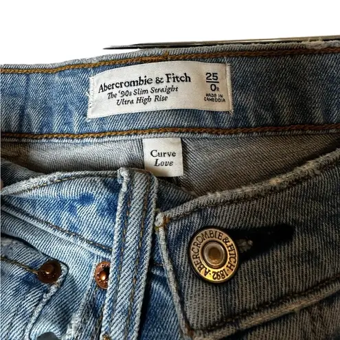 Abercrombie & Fitch NWT Abercrombie Fitch Curve Love 90’s Slim Straight Jeans Ultra High Rise Sz 25