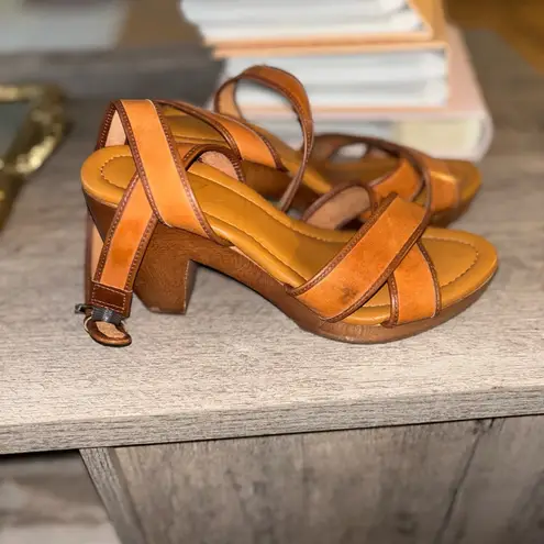 1937 Footwear Made in Italy Strappy Block Heel Sandals Brown Leather Size 7 Blue