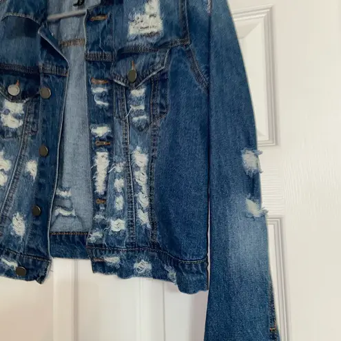 Black Label Womens size small distressed jean jacket - worn once like new - Image 3