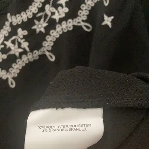 Gibson Latimer FINAL MARKDOWN  intricately detailed top xl - Image 5