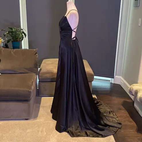 Women’s Black Full Length Prom Party Dress Criss Cross Back Small Train Size 12