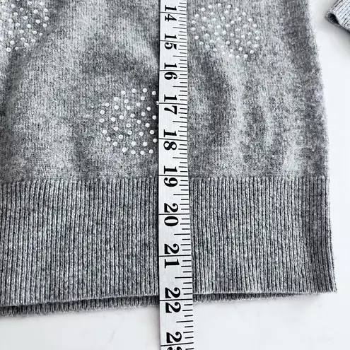 Bloomingdales 100% Cashmere Sweater Gray 3/4 Sleeve Round Neck Rhinestone