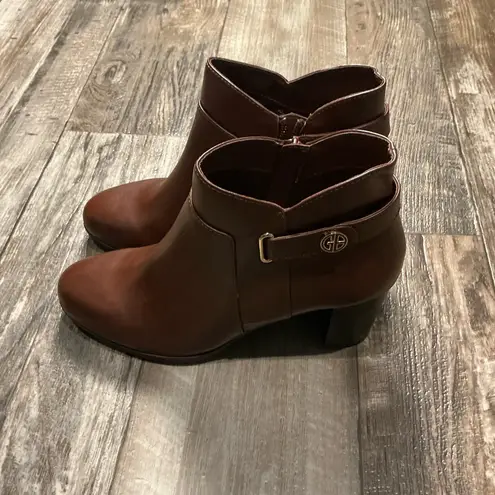 Giani Bernini Chocolate Ankle Booties Size 10