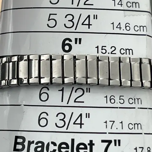 Bulova Vintage Ladies Watch White Dial Stainless Stretch Bracelet New Crystal