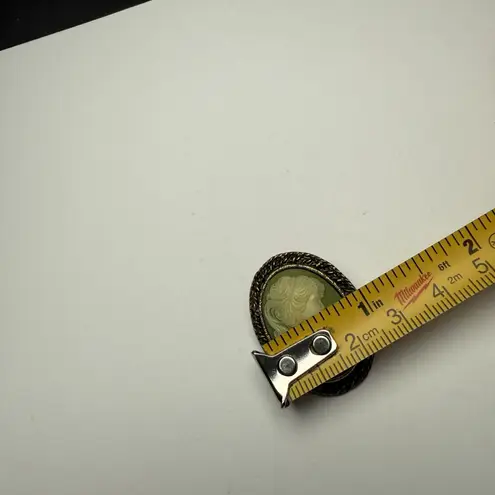 Cameo Lady Face Retro Brooch Pin Signed Peri