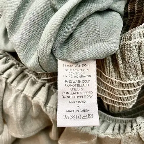 Vestique NWT  Mint To Be Smocked Ruffle Romper