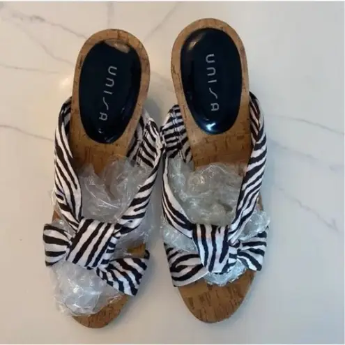 Unisa  Size‎ 8 is very cute 🦓 zebra striped heels. Women's Fashion