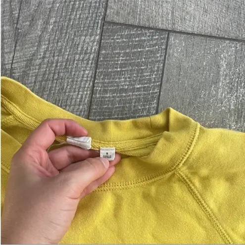 Gap  Size Small Yellow Long-Sleeve Lounge Athletic Short