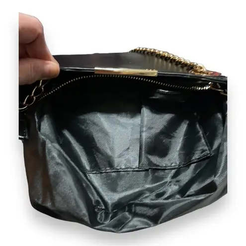 Melie Bianco Geometric Vegan Leather Black Shoulder Bag Purse with Gold Chains