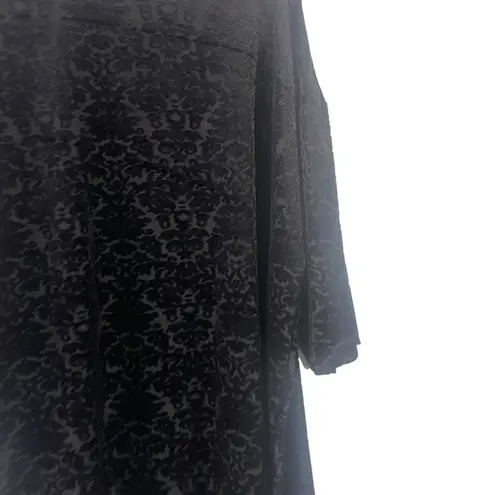 Cest La Vie Women's Size Large Whimsical Goth Witchy Velvet Open Front Cardigan Black