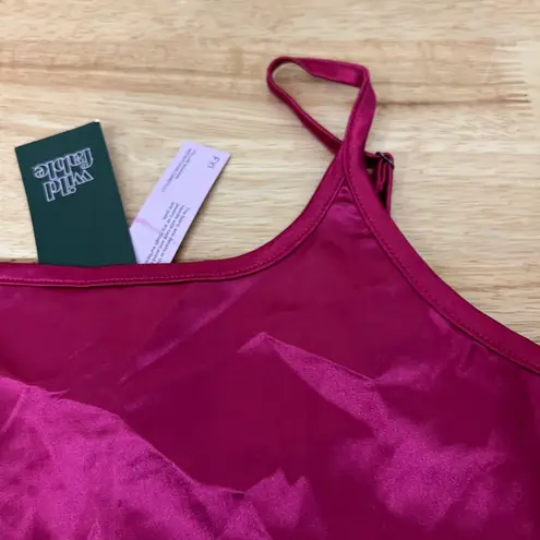 Wild Fable  Women's Magenta Shine Knit Tiny Tank Top - Size Medium - NWT - Image 7