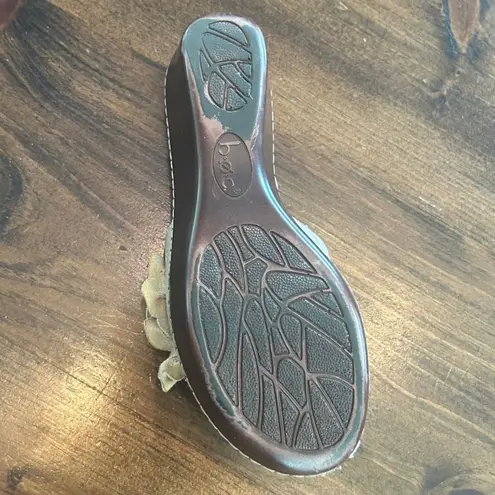 BOC Born Concepts Floral Slide Sandals Leather Flower Amputee Sz 8 One Shoe Only Tan