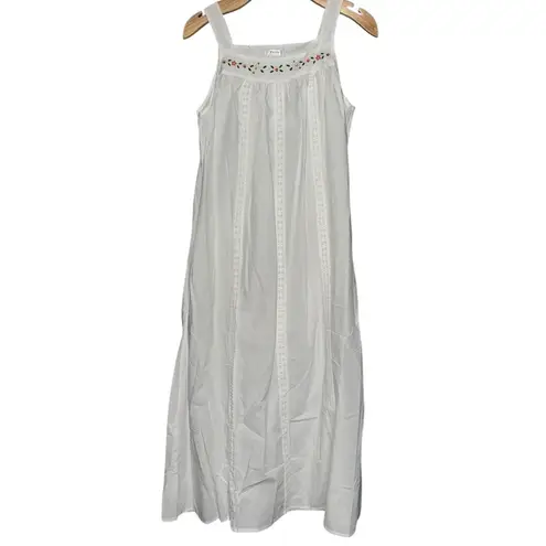 Yozly NWT Women’s Size S White Cotton Embroidered Neck Long Night Gown Dress