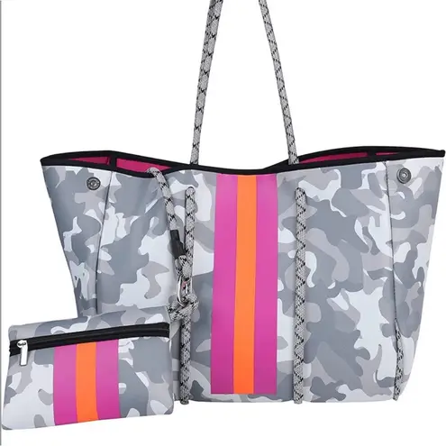 Camo neoprene tote Gray