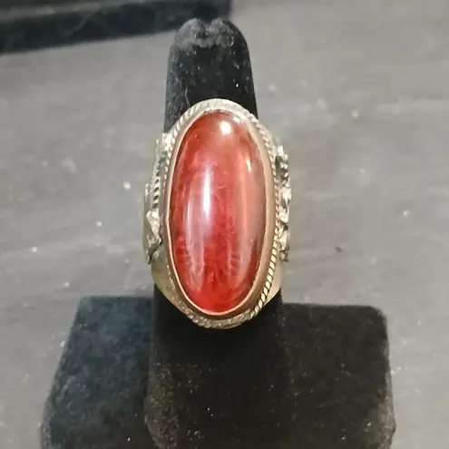 Vintage Red and Gold Tiebten Ring