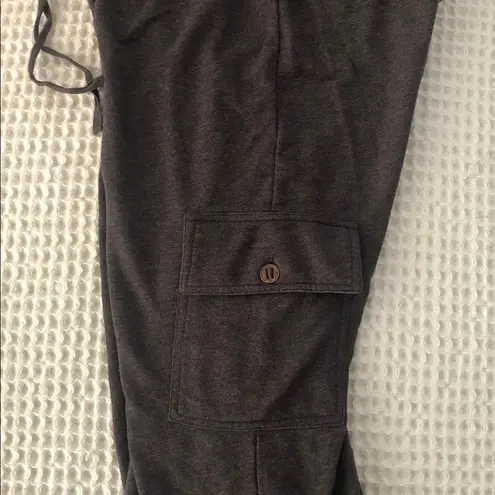 prAna  Breathe Brown Heather Cropped Knit Cargo Pant Sz. M Tied Hem Casual