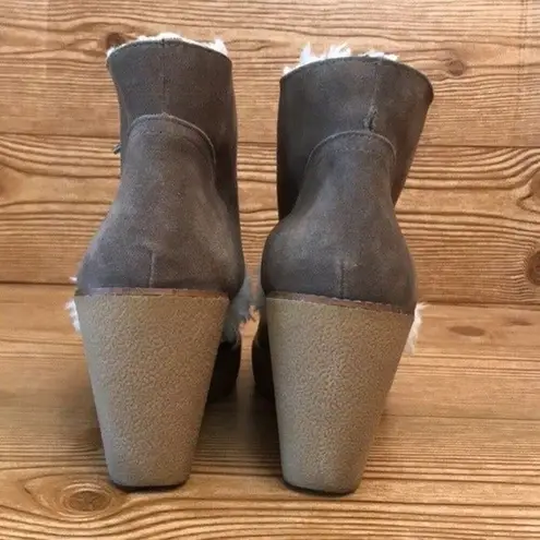 Gap  NEW YORK “Gwen Shearling” Tree Bark Suede Wedges Boots ladies size 9