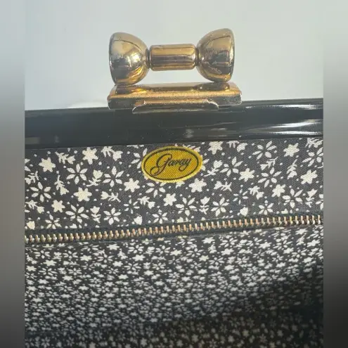 Garay Black Patent Leather Vinyl Satchel Purse Vintage‎