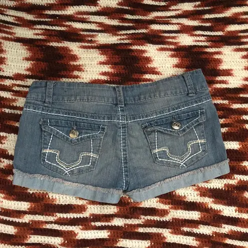 Y2K 2000s Grunge Micro Mini Baddie Hot Pants Low Rise Jeans Denim Booty Short Shorts #goth #whimsigoth bimbo subversive #acubi #gorpcore cyber #punk biker whimsygoth mcbling Size 5/6 - Image 2