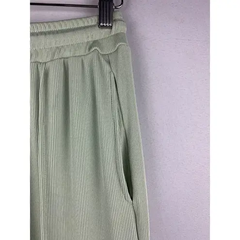 Women’s Katch Me Sage Green Ribbed Pants Size M Size M