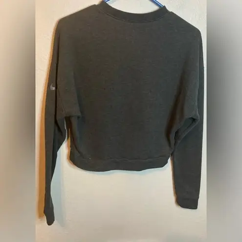 Nike  Cropped Gray Crewneck Size Small