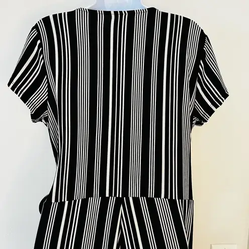 Derek Heart  Plus 1X Black White Faux Wrap Tie Waist Jumpsuit Stripe Stretch