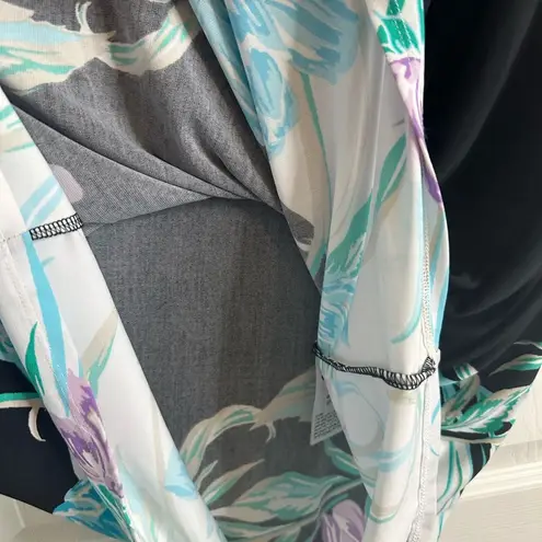 JM Collection Women’s floral dress with ruched sleeves, size medium