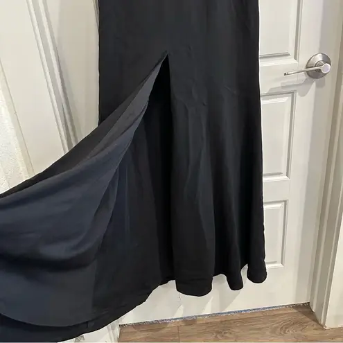 Carmen Marc Valvo Black Deep V Evening Dress Size 8