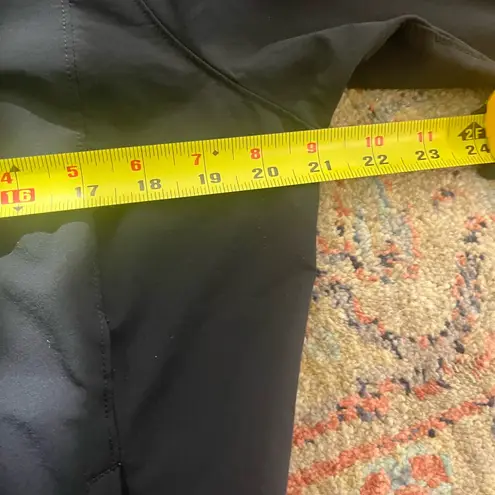 Mountain Hardwear
Super Chockstone Hooded Softshell Jacket - Women's