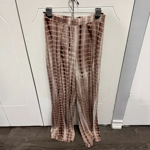 SheIn  Set of Cropped Tank Top and Wide Leg High Rise Bottoms - Image 2