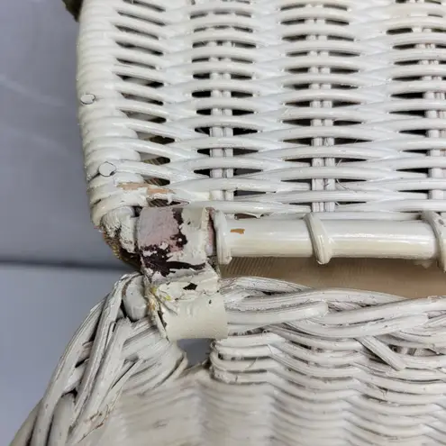 VTG Handmade Floral Wicker Nantucket Basket Purse White Ribbon Handle