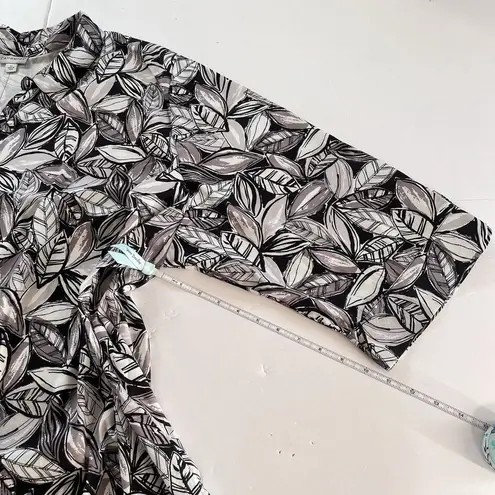 Catherines Black White Button Front 3/4 Tab Sleeve Timeless Blouse Size 4X